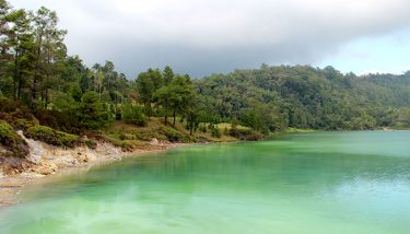 Lake Linow, Tomohon