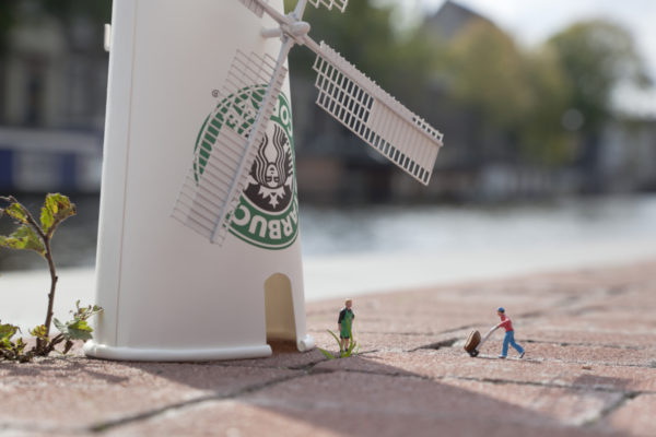 Slinkachu 19