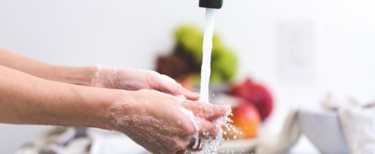 Waarom je handen langzaam moet wassen