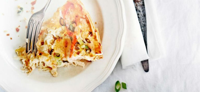 Lekker! Zuurkoolquiche met zalm en lente-ui