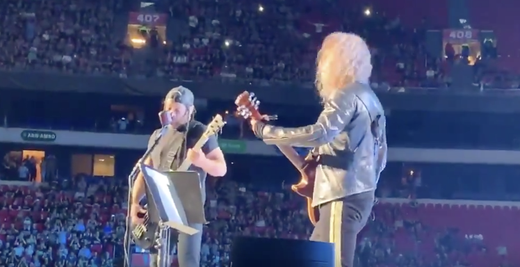 Zooo grappig: rockers van Metallica zingen Hazes