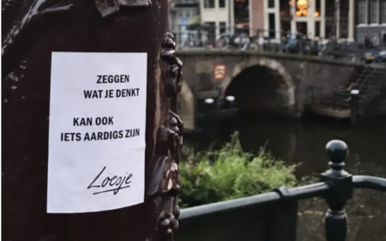 Om Loesje (ja, die van de posters) moet je altijd even glimlachen