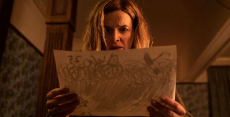 Thekla Reuten schittert in psychologische thriller Marionette