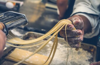 Op cursus bij de schattige pastagrannies uit Italië